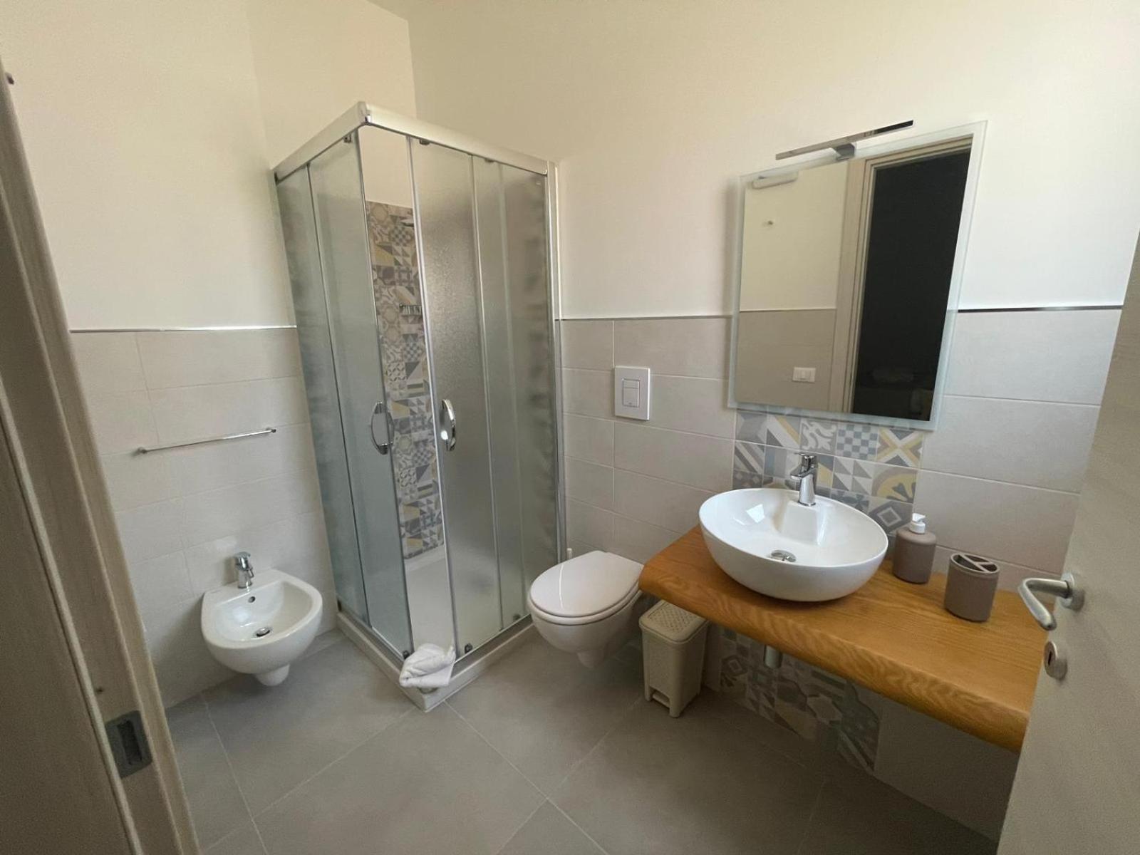 Bed And Breakfast Da Francesca Castelluzzo Exterior foto